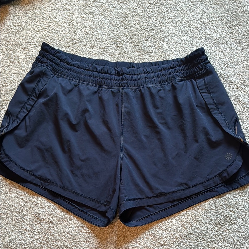 Athleta running shorts (l)